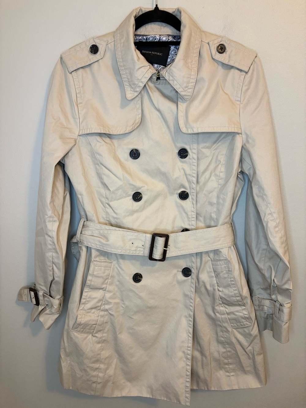 Banana Republic Belted Trench Coat Beige Double Breasted Medium